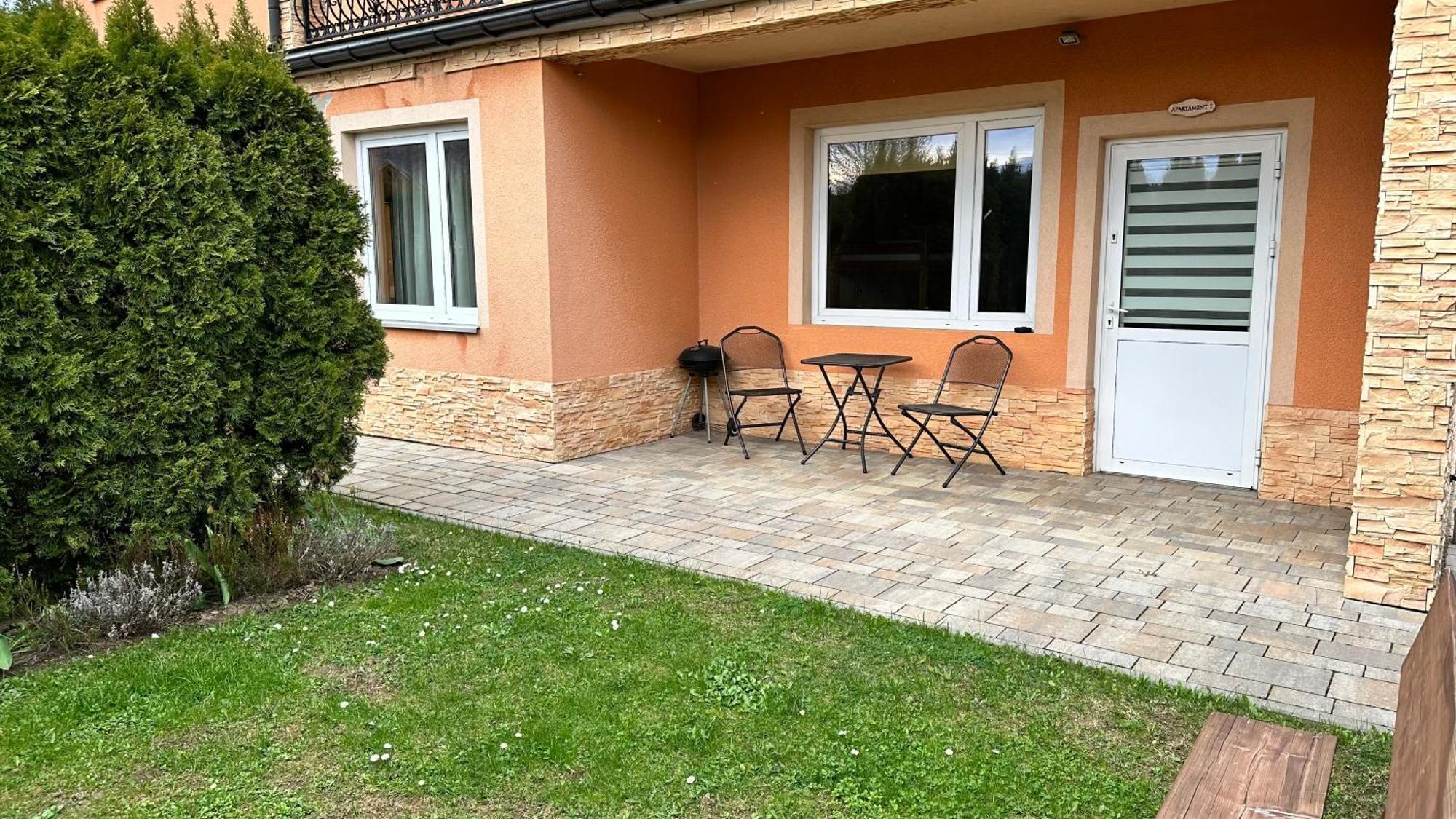 Agroturystyka U Podnoza Gory Cergowej Dukla Kültér fotó